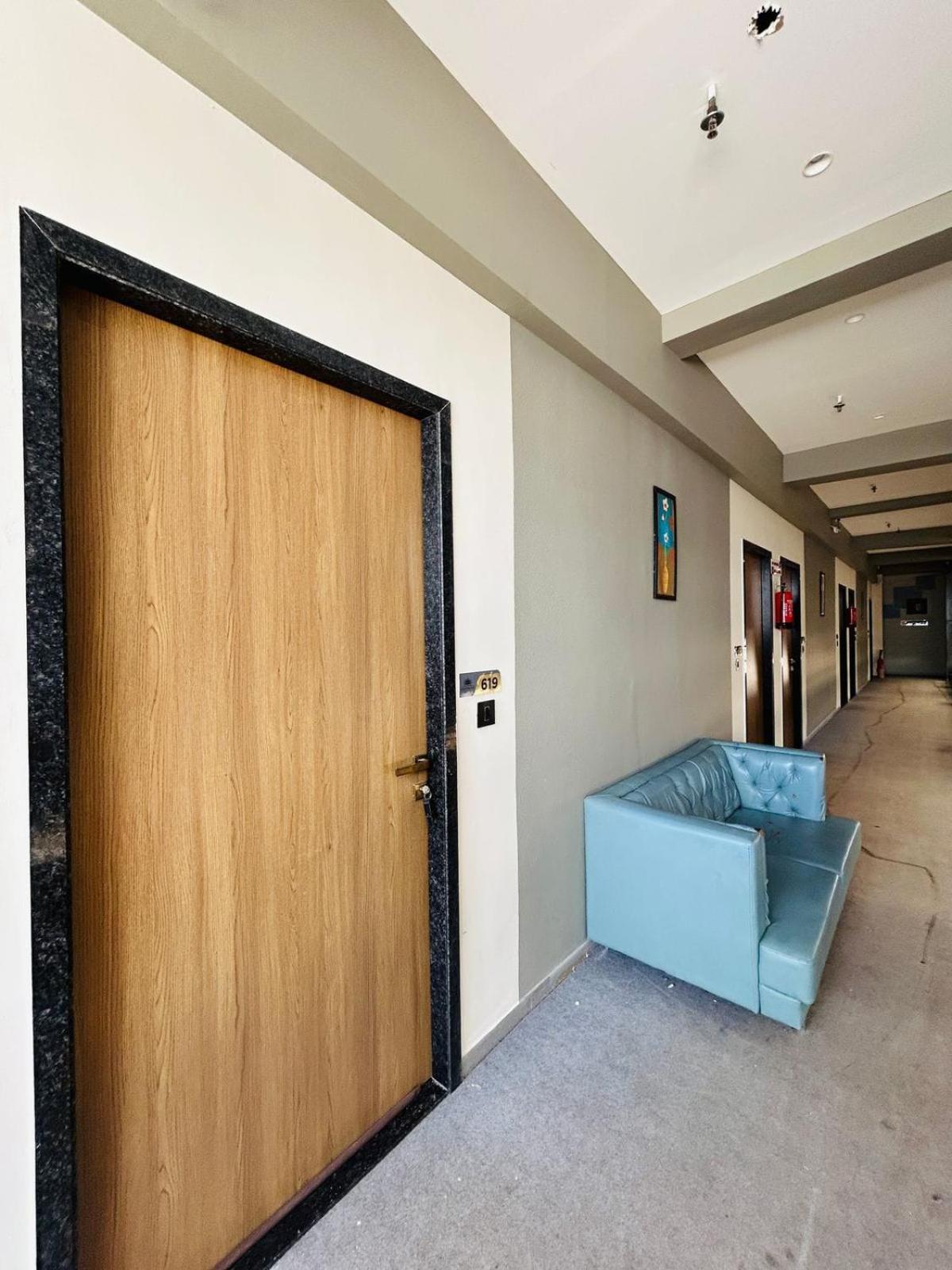 Hotel Gold Palace Inn Surat Zewnętrze zdjęcie